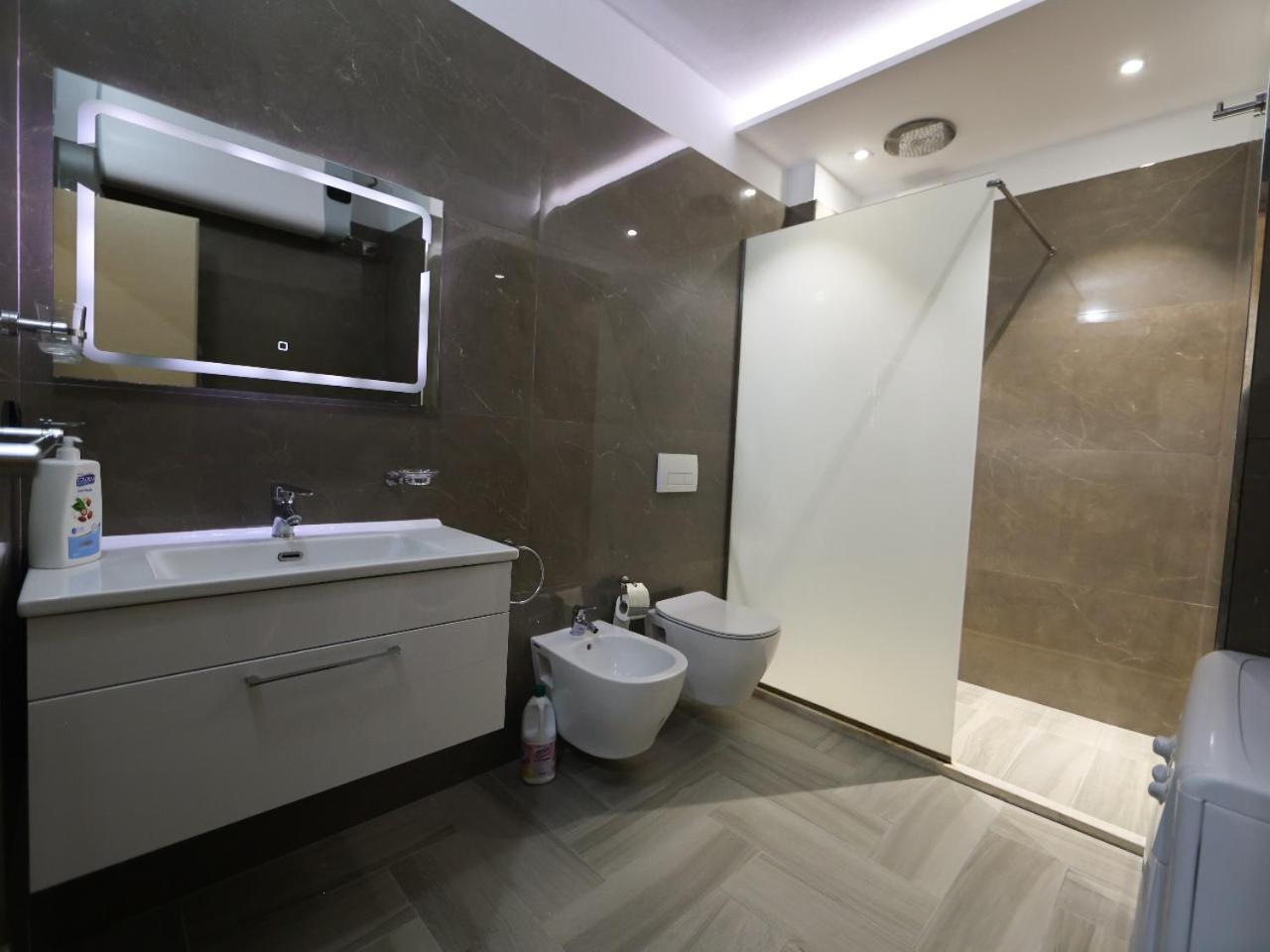 Sea View Apartments Durrës Buitenkant foto
